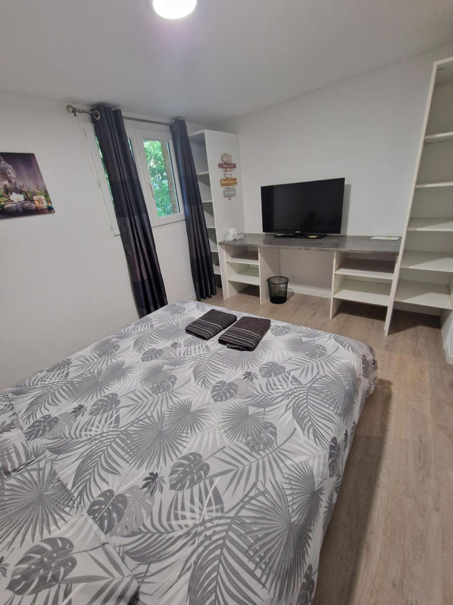 Chambre Chez L Habitant Petit Dejeuner Compris Фрежюс Экстерьер фото